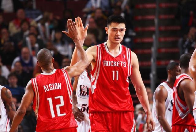以NBA球