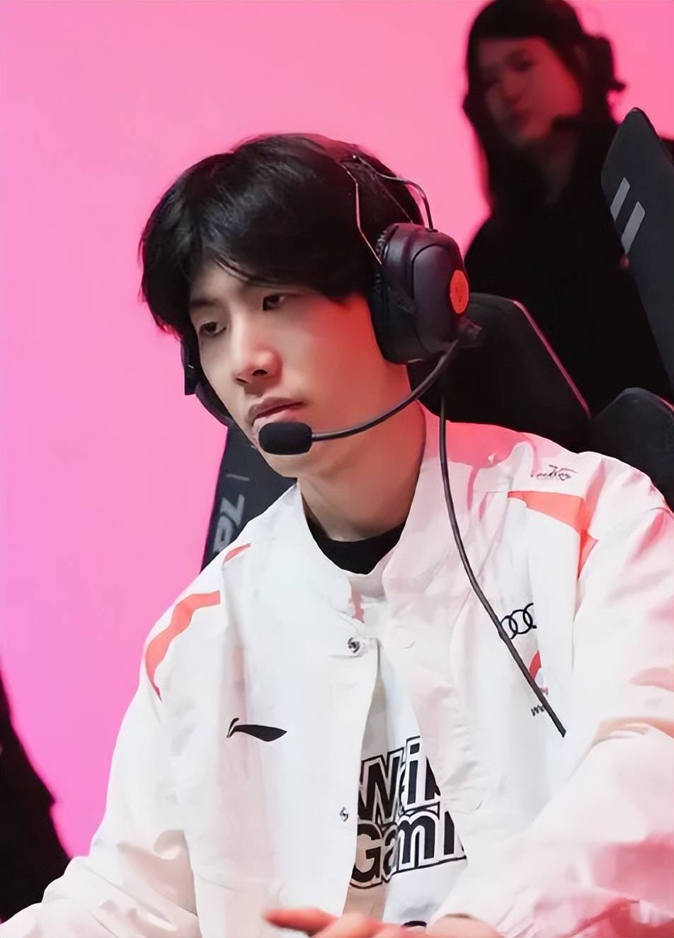 色的防守和 色的防守和